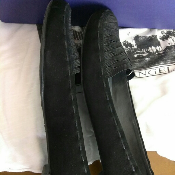 Stuart Weitzman band width loafers!!! - Picture 3 of 6